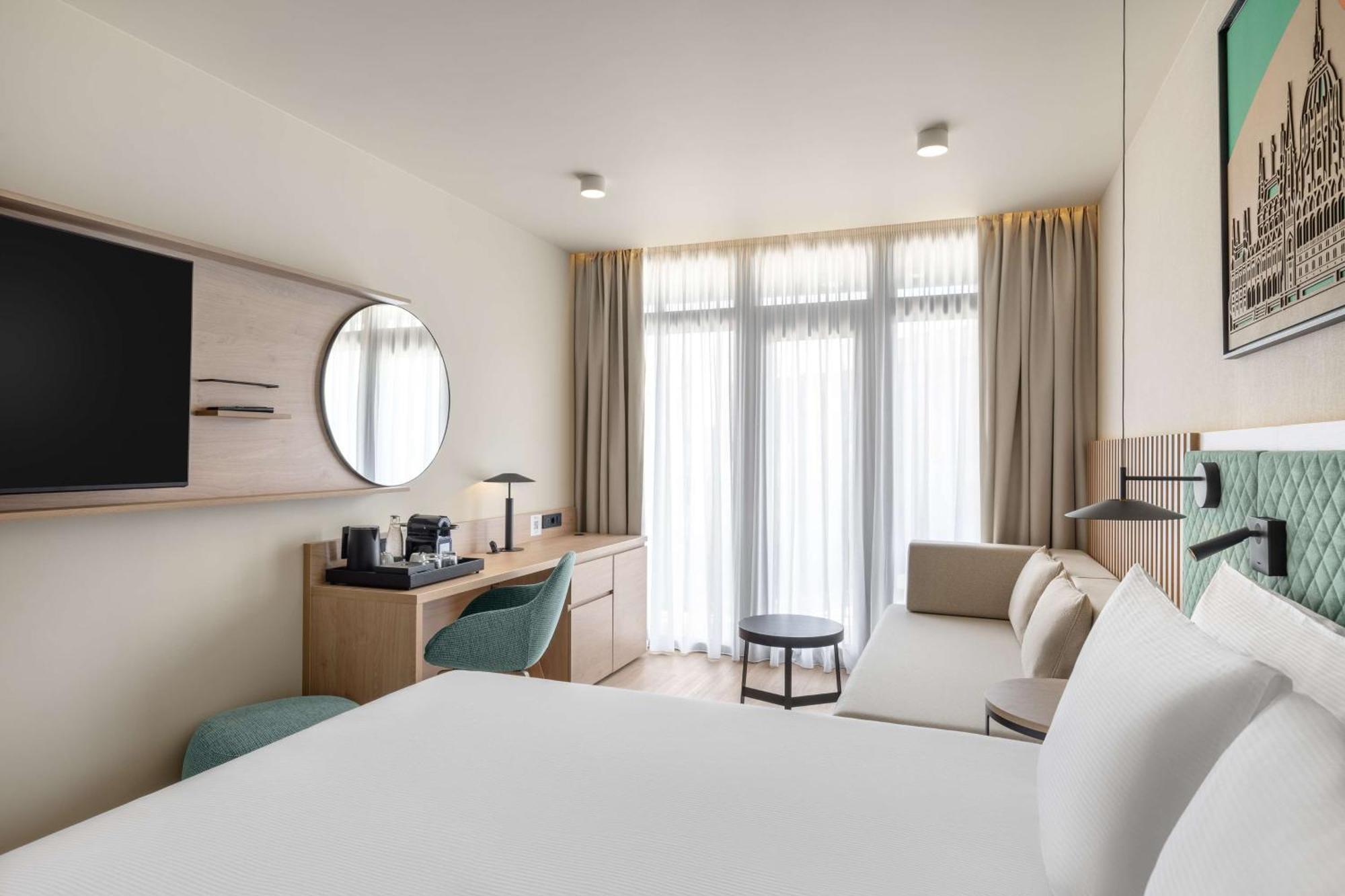 Hilton Garden Inn Debrecen City Center Kültér fotó